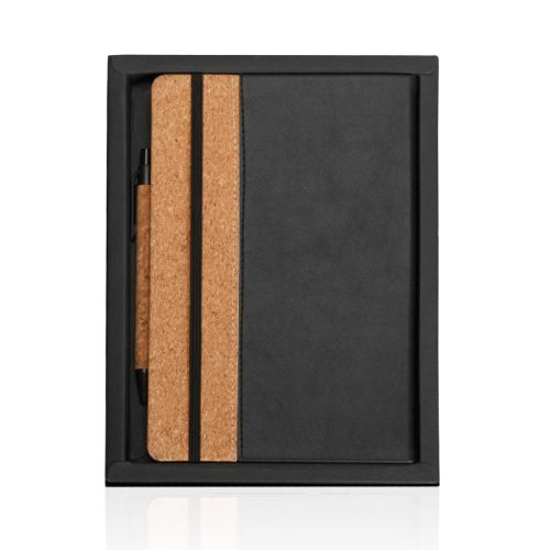 מארז מהודר הכולל מחברת מעוצבת A5 כריכה דמוי עור בשילוב שעם