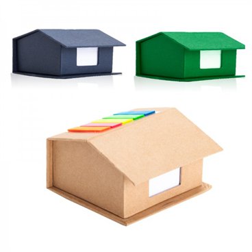 ארגונית ממו שולחנית בעיצוב בית עם דגלונים