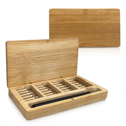 סט כלים במבוק 