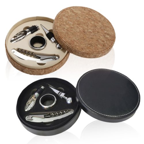 מארז מעוצב עם 4 אביזרי יין   במארז עשוי עור / שעם