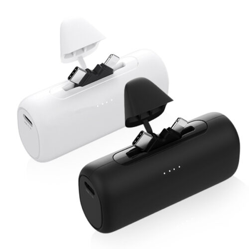  מטען נייד קומפקטי בנפח 5000" mAh   עם ראש טעינה מתחלף